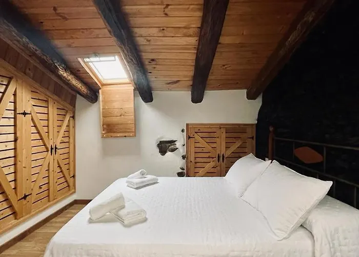 La Casa Del Castano